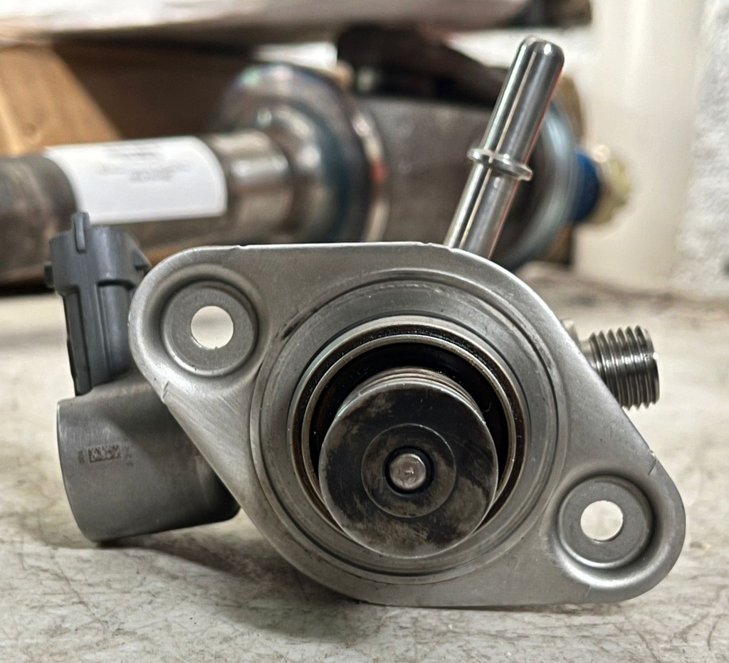 Bomba de Alta Presión de Combustible para Hyundai Santa Fe Sport 2013-2015 / Tucson 2014 / Sonata 2009-2014