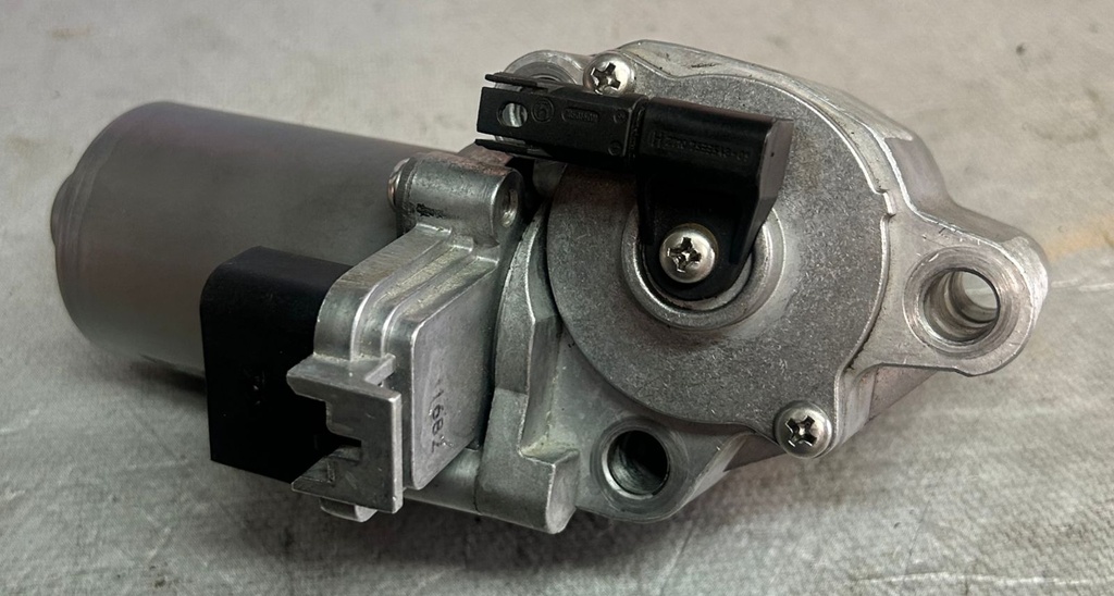 Actuador de motor de caja de transferencia para BMW E60 E90 E92 52006-25xi 535xi 530xi 325xi 330xi 2006-2013