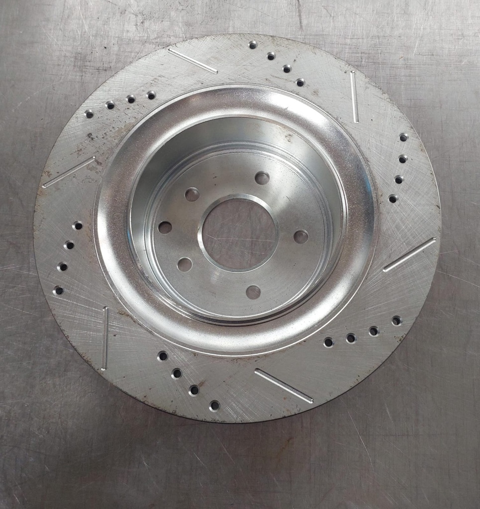 Disco trasero izquierdo ventilado perforado para Infiniti G37/Q60/G35 07-15
