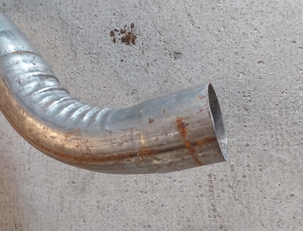 Tubo de escape de entrada de 2,5" para Dodge Durango 01-02