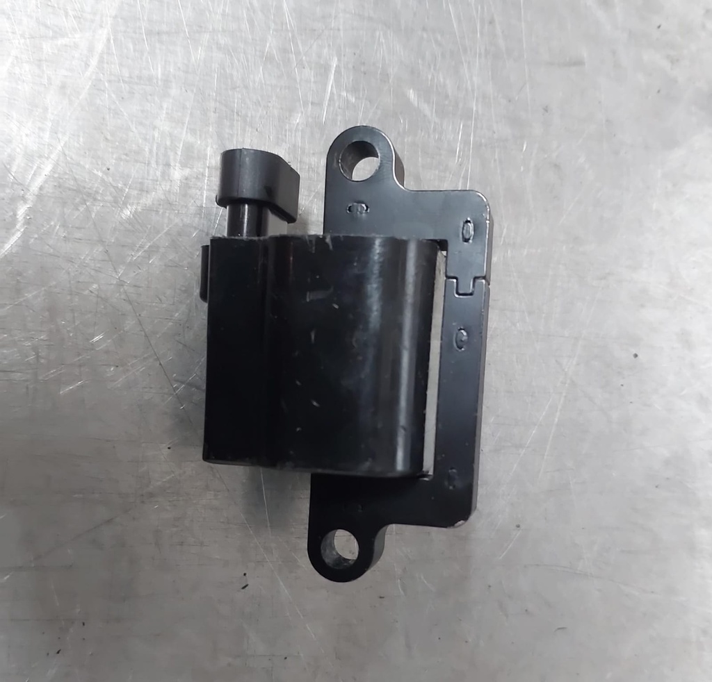 Paquete de bobina de encendido para Chevrolet Avalanche/Silverado/Express 3500/Suburban/Tahoe 99-06