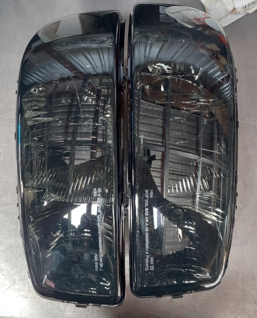 Luces delanteras para GMC Sierra 1500 2500 3500/00-06