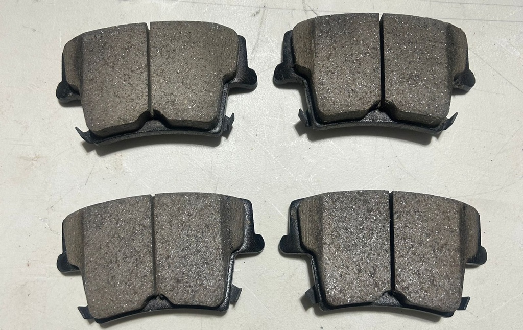 Pastillas de freno para Dodge Charger/Challenger/Magnum 05-11
