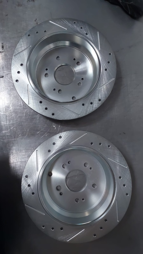 Discos traseros perforados solidos para Honda CRV 05-16
