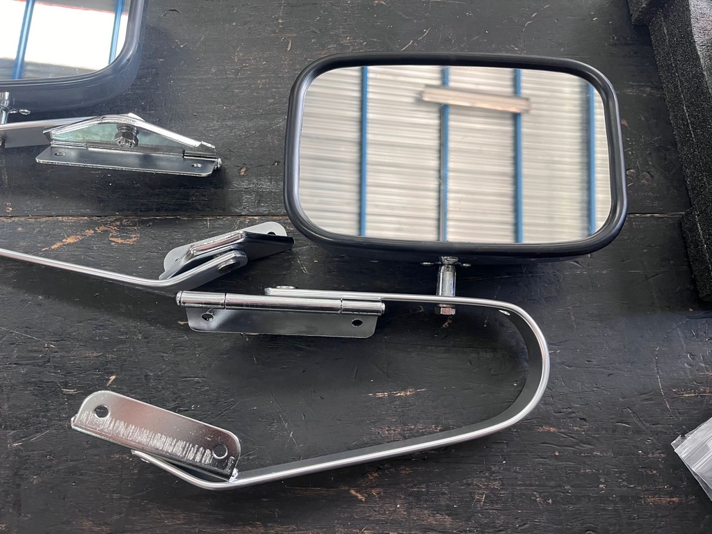 Espejos Cromados / Plasticos para Ford F150 / F250 / F350 / F450 / Ranger / Bronco / Explorer de 1980-1996.