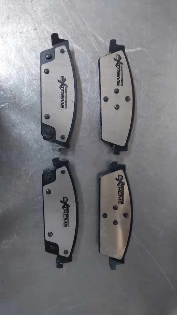Pastillas de freno traseras para Chevrolet Silverado 1500/Tahoe/Suburban 15-20