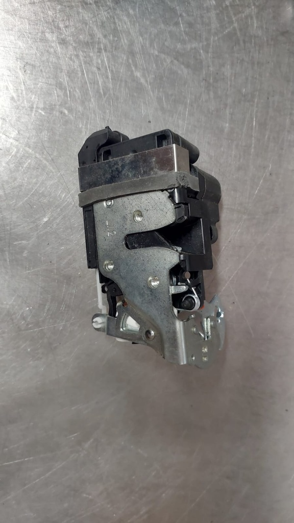 Actuador de pestillo de cerradura de puerta para Chevrolet Avalanche/Silverado/Suburban/Tahoe 2001-2007