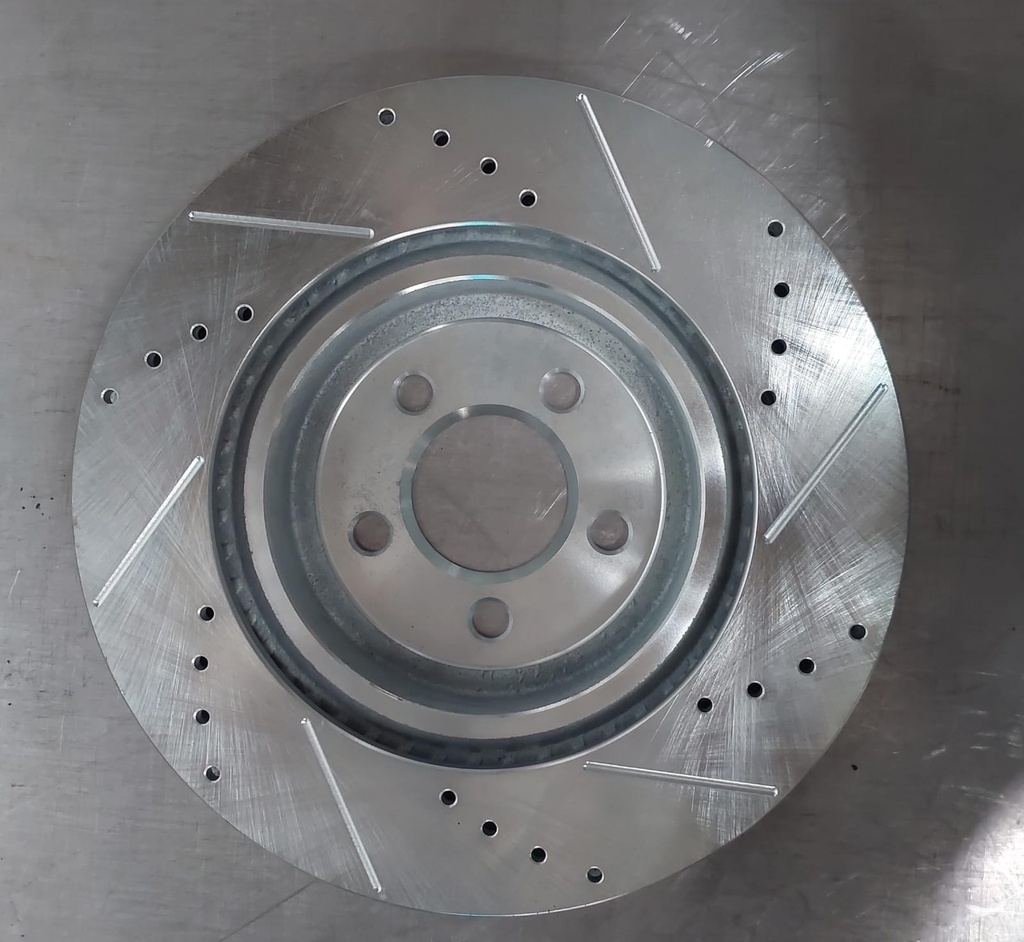 Disco delantero izquierdo perforado ventilado para Chrysler 300 05-19