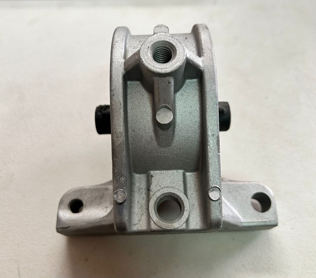 Soporte de motor delantero derecho Nissan Máxima 3.0L 3.5L 2000 al 2004