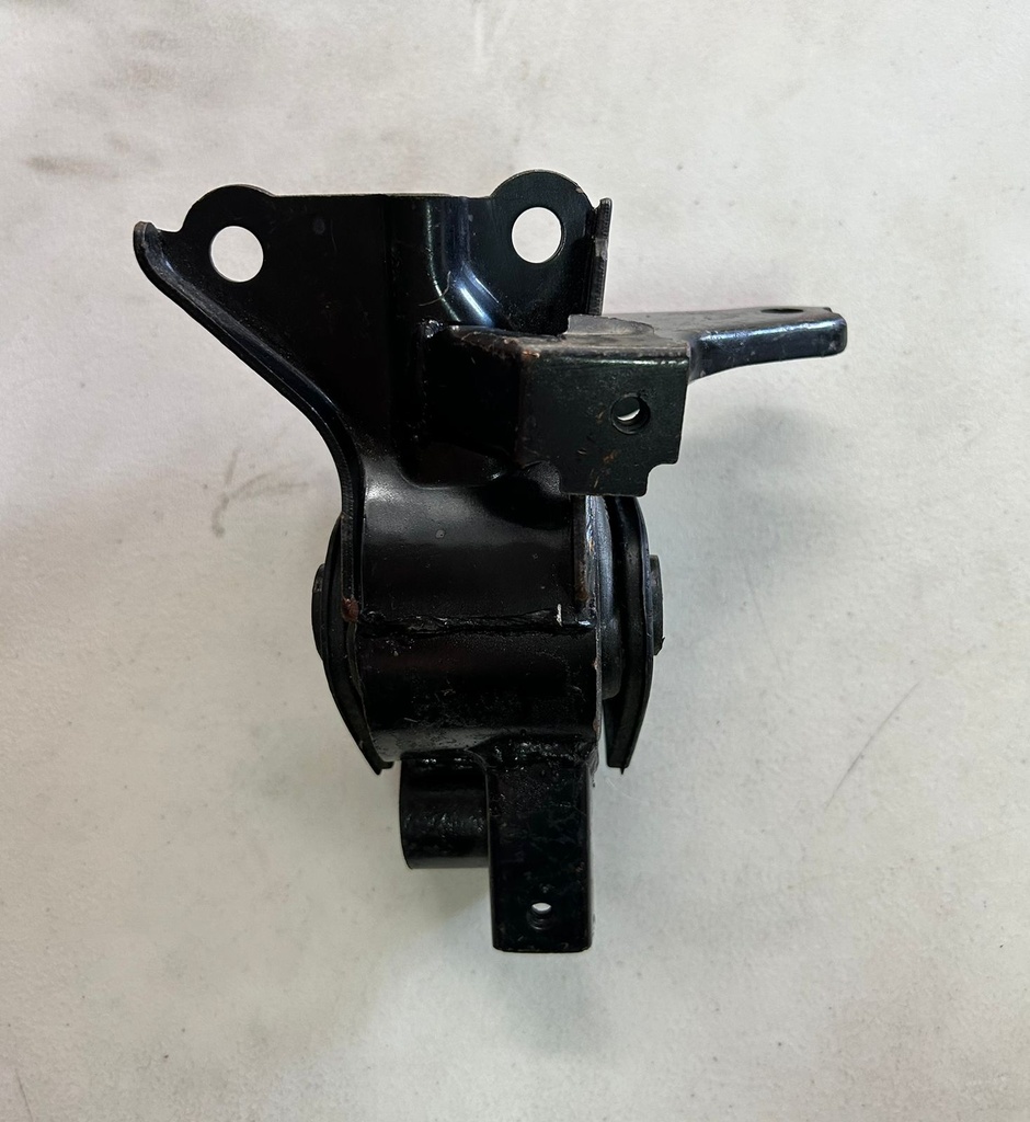 Soporte de motor Hyundai Elantra 2001 al 2006 2.0L