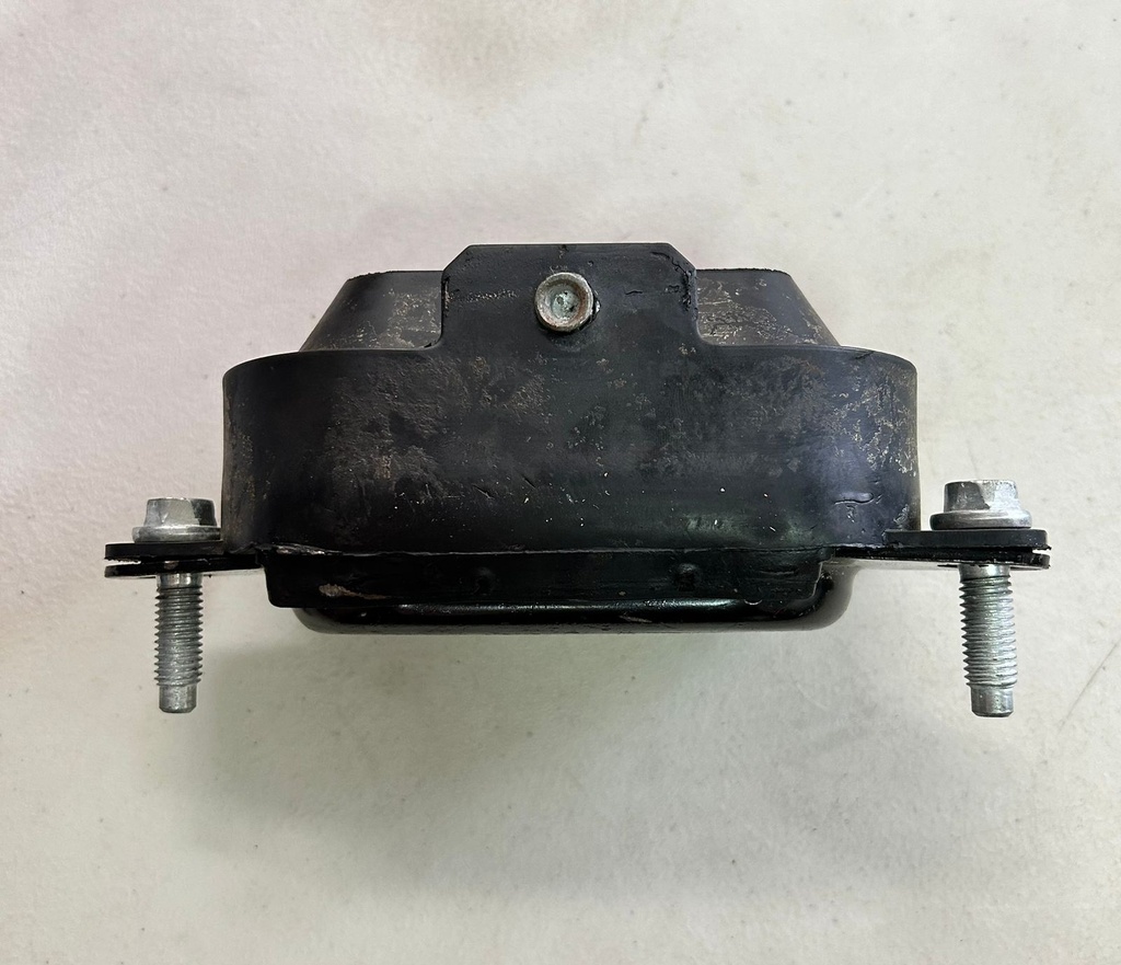Soporte de transmisión izquierdo Chevrolet Marabú 3.5L 2004 AL 2010