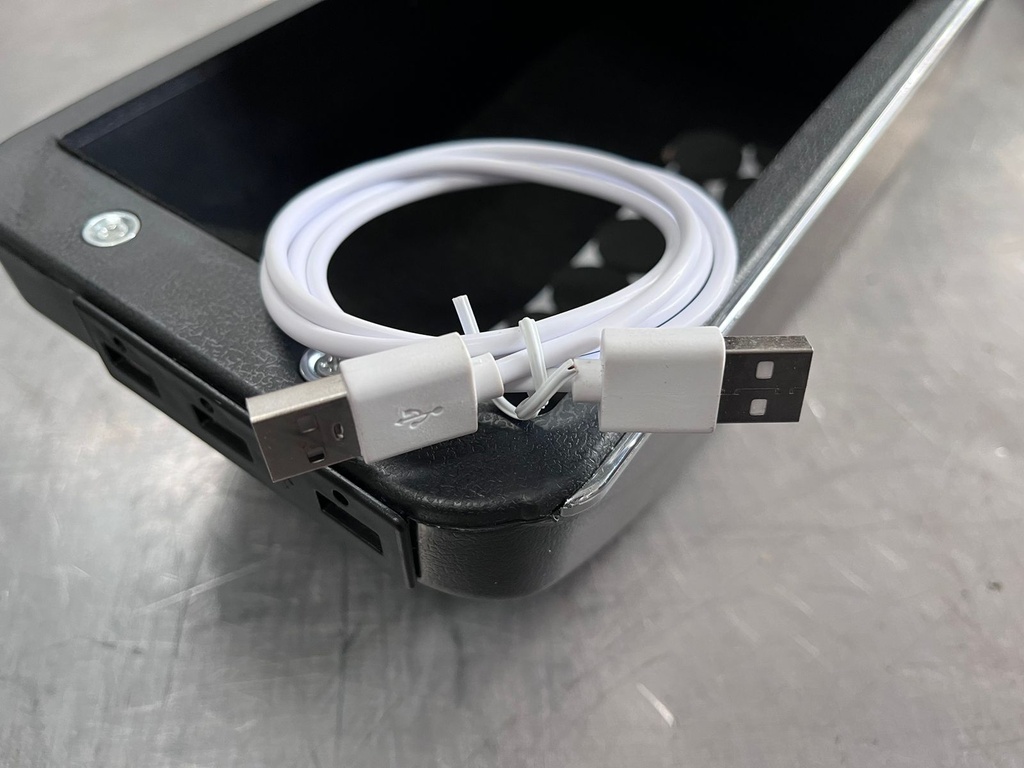 Consola Central Universal con Accesorios