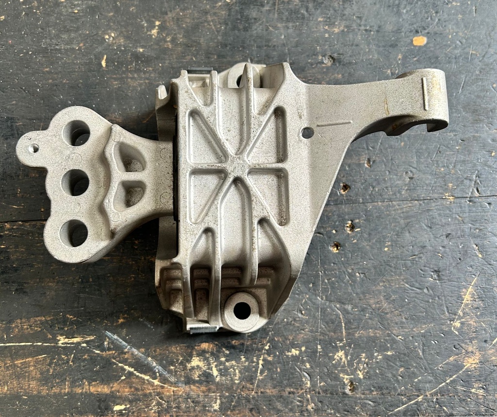 Soporte de transmisión Dodge Dart 2013 al 2016
