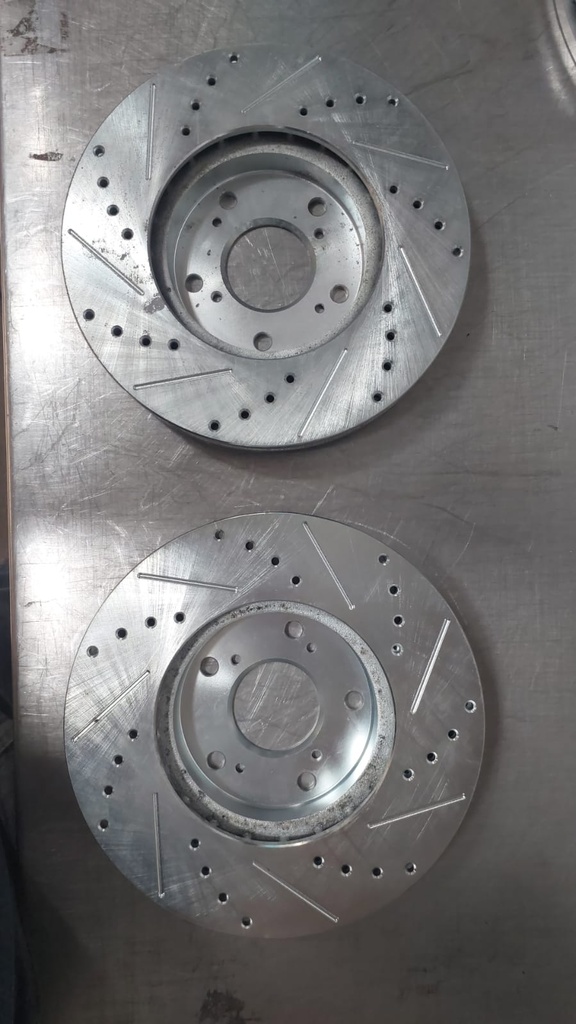 Discos delanteros perforados ventilados para Nissan Infiniti 2003-2005