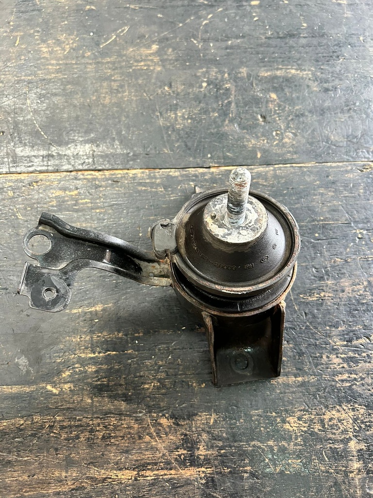 Soporte derecho de motor Hyundai Tiburón 2.7L V6 2003 al 2008