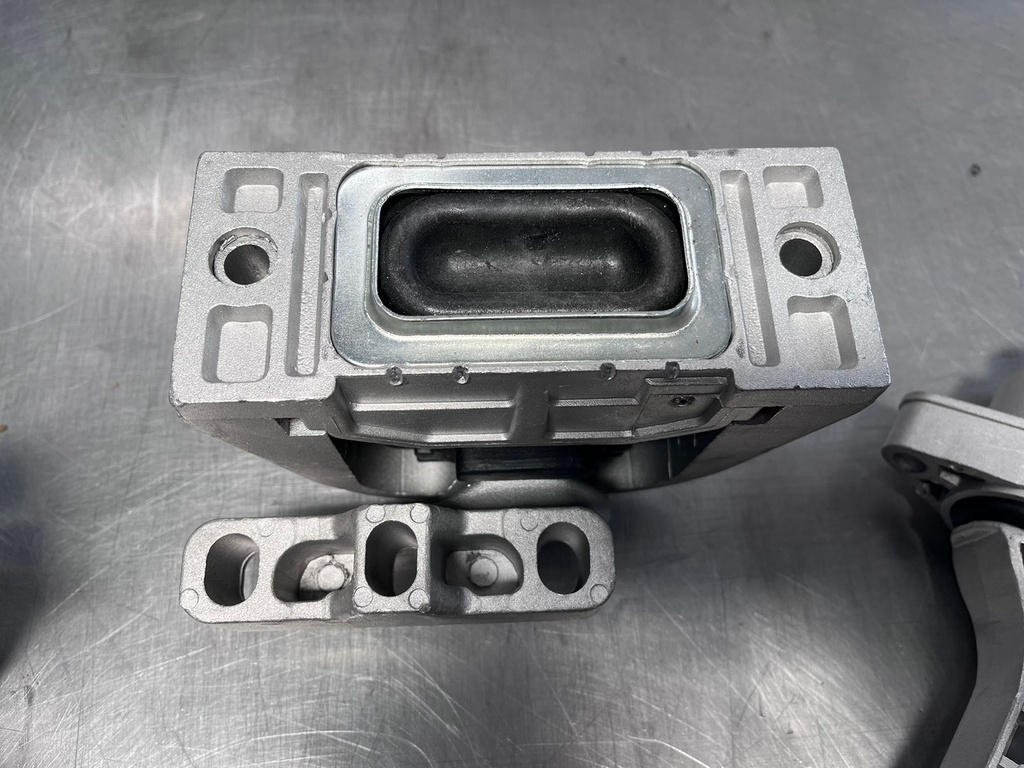 Soportes de Transmisión Manual VolksWagen 1.9L / 2.0L Jetta 1999-2005 / Golf 1999-2006 / Beetle 1999-2005