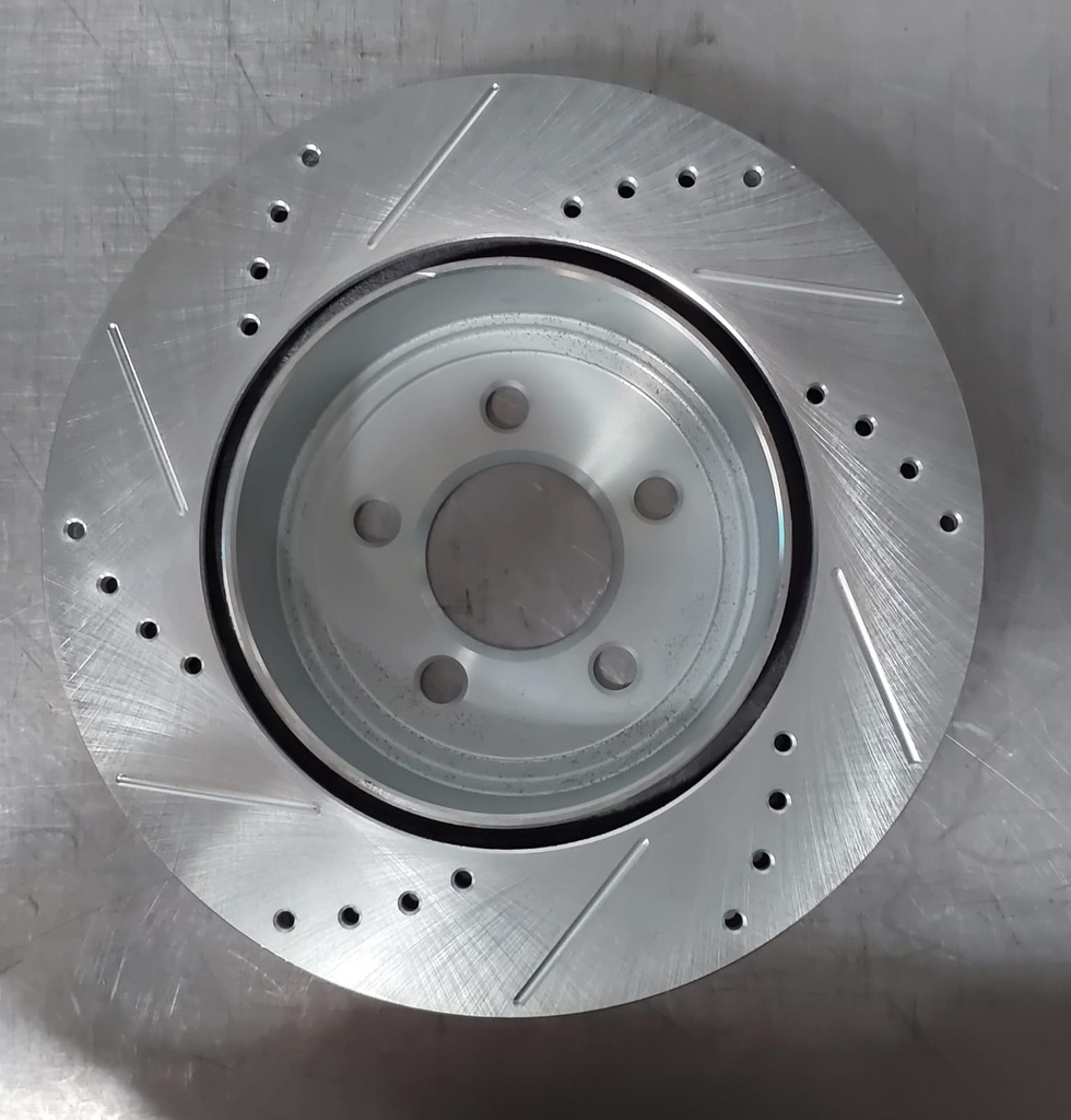 Disco trasero perforado ventilado para CHRYSLER 300 13-14