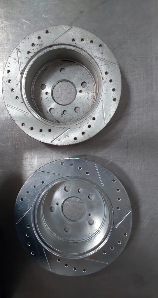 Discos traseros perforados para Lexus ES300H/Toyota Avalon 2013-2018