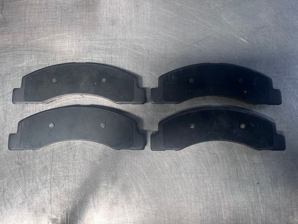 Pastillas de Freno Delanteras Cerámicas Ford F250 / F350 1999-2004 / Excursion 2000-2005.