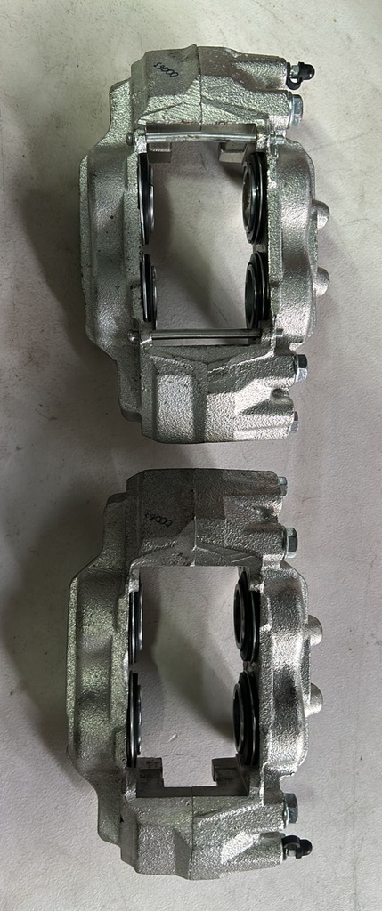 Calipers delanteros Toyota Tundra 200 al 2006 Sequoia 2001 al 2007 4Runner 2003 al 2005