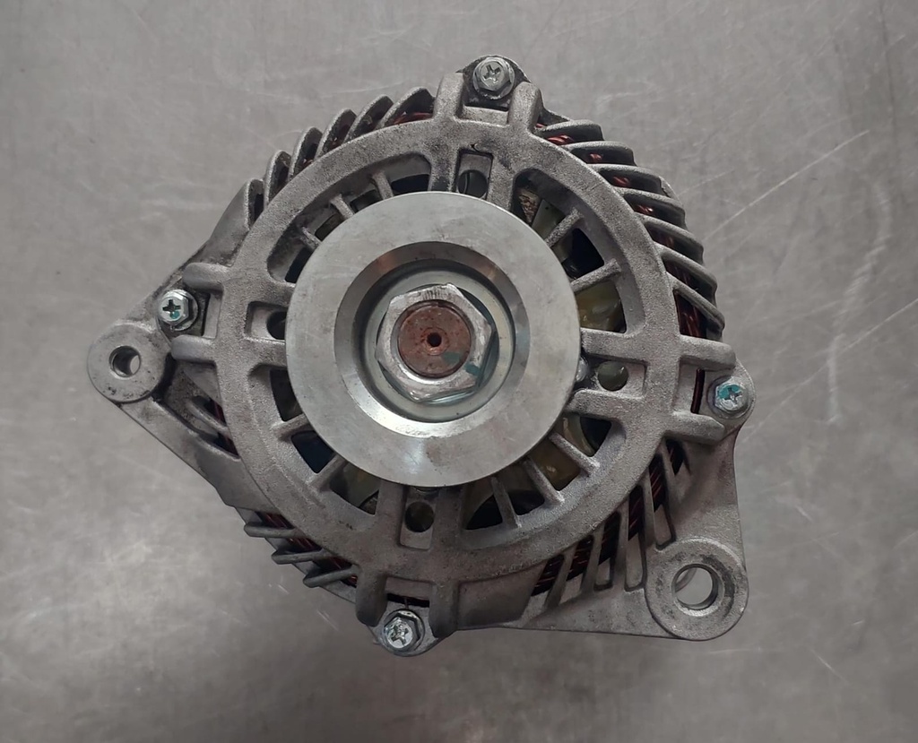 Alternador para Nissan 350Z 3.5L/Pathfinder 3.5L 2003-2006