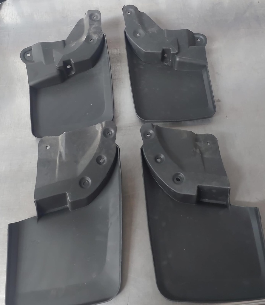 Loderas delanteras y traseras para Toyota Tacoma 2016-2020