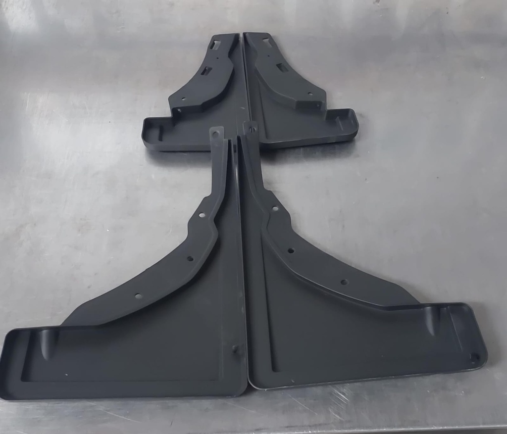 Loderas delanteras y traseras para Ford Bronco Sport 21-23