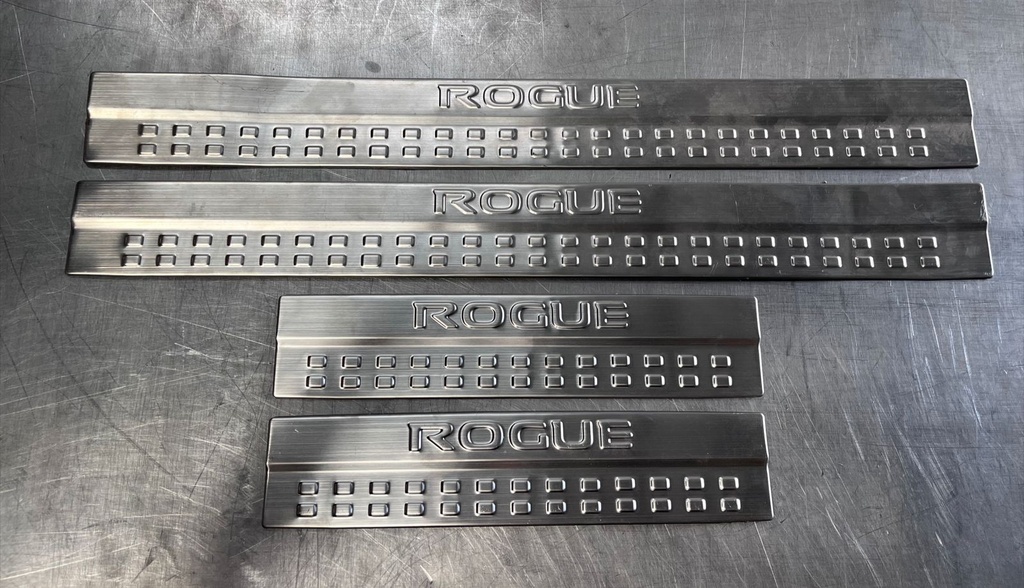 Placas Protectoras de puertas Nissan Rogue 2014-2018