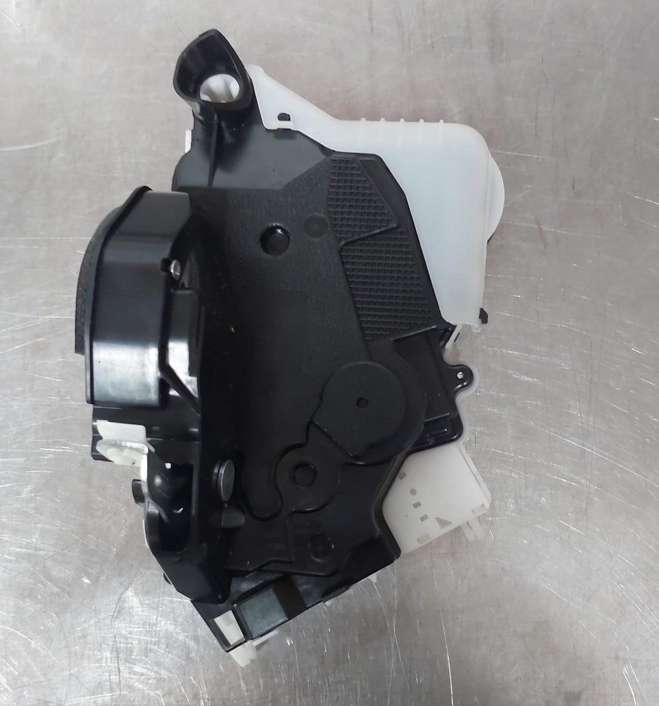 Actuador de puerta derecha delantera Toyota Yaris/Prius 2007-2011