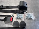 Cinturones de Seguridad de 3 Puntos con Retorno Automático.
