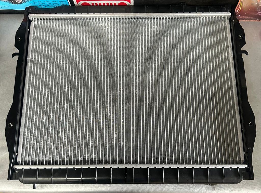 Radiador para Toyota Tacoma V6 2.4L, 2.7L, 3.4L 1995-2004