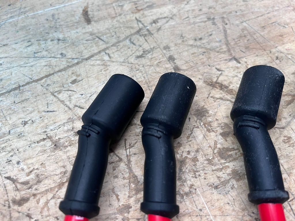 Cables de Bujías Alto Rendimiento de 10.5mm para Chevrolet LS / LSX / LS1 7 LS2 / LS3 / LS6 / LS7 5.3 5.7 6.0 de 2001-2007
