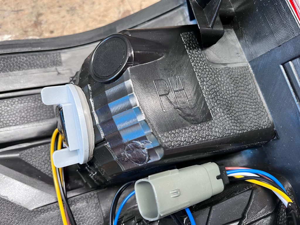 Luz Trasera Derecha Ford F150 2018-2020