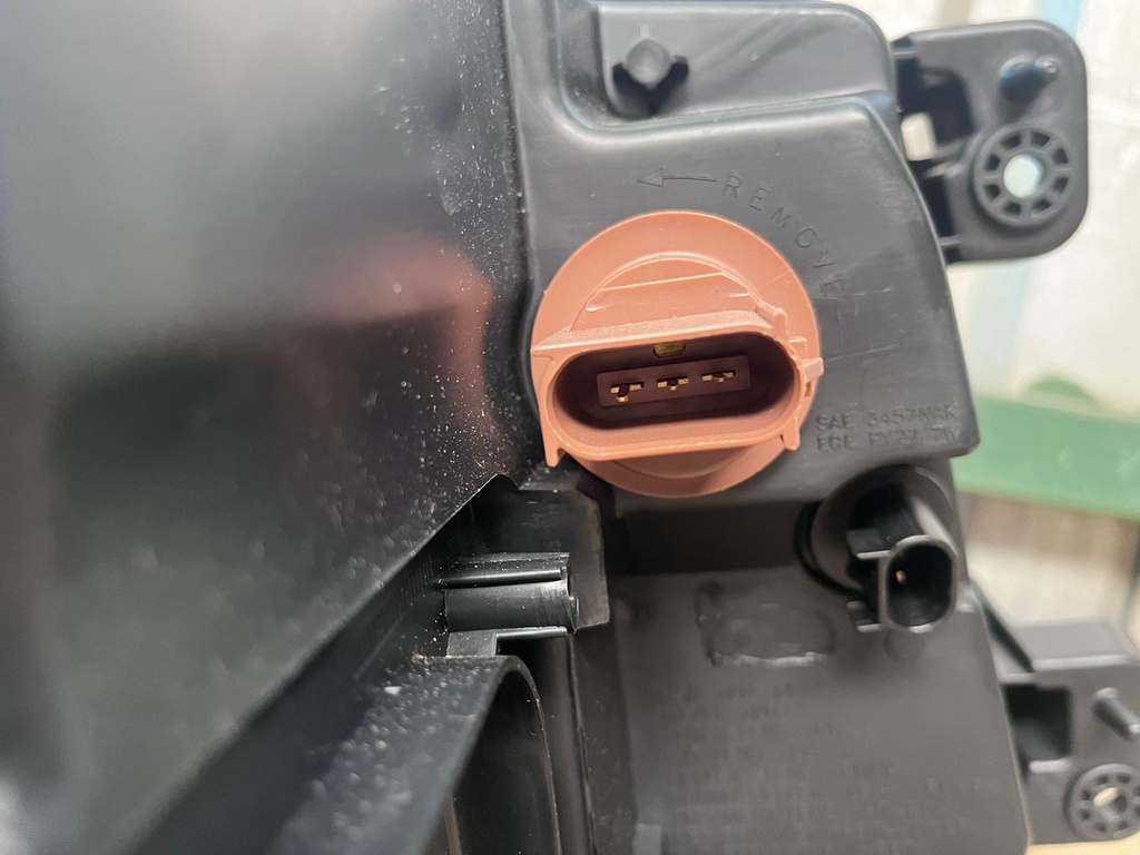 Luz Delantera Izquierda Ford Edge 2011-2014