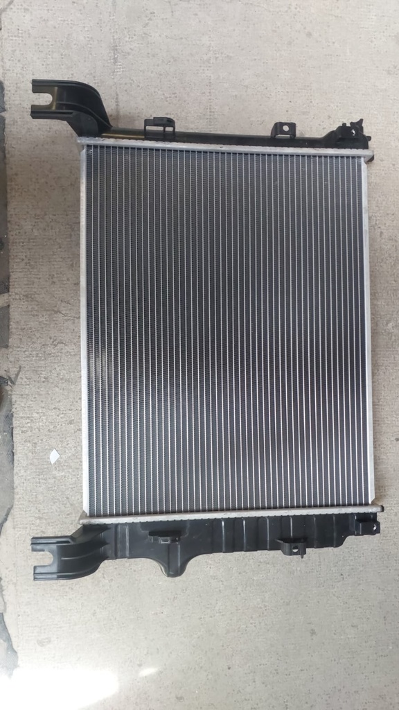 Radiador para Dodge Dakota/Durango 2000-2004