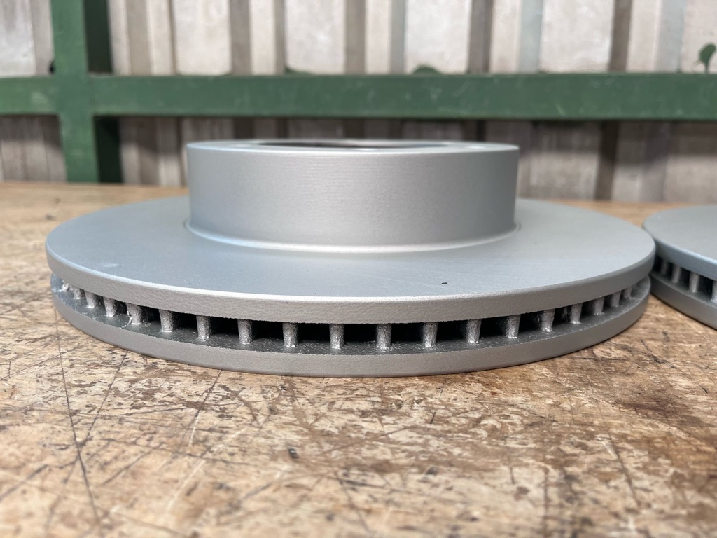 Discos Delanteros Ventilados Toyota Tundra Limited / SR5 2000-2007.