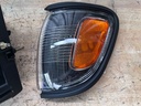 Juego de Luces Delanteras Carcasa Negra + Halógenos Neblineros Toyota Tacoma 2001-2004.