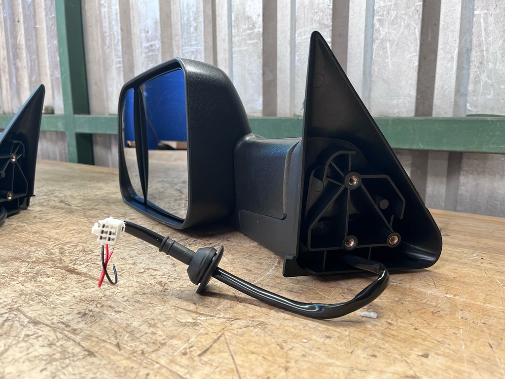 Espejos Tipo Remolque Negros Eléctricos con Luz de Señal para Dodge Ram 1500 / 2500 / 3500 1994-2001.