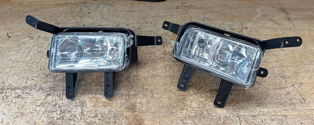 Halógenos Neblineros para Chevrolet Tahoe / Suburban 2015-2020.
