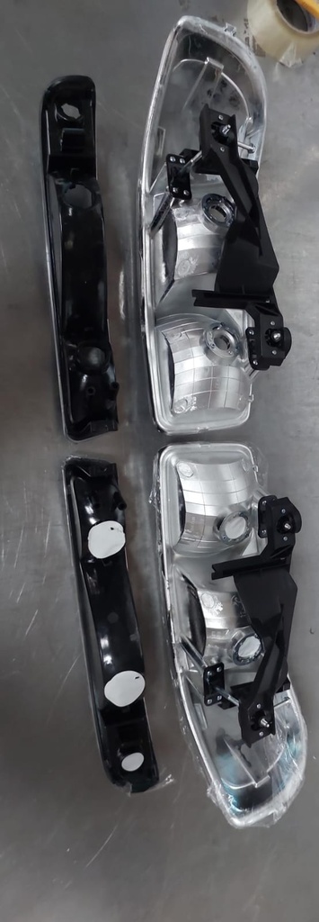 Luces delanteras cromadas para GMC Yukon XL 1500/2500 2000-2006