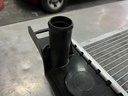 Radiador para Chevrolet Silverado/Avalanche/Tahoe/Suburban 4.3L 4.8L 5.3L 6.0L 6.2L 1999-2013