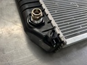 Radiador de 1 Fila para Chevrolet Tahoe Automático C/K V8 5.0L / 5.7L / 7.4L 1994-1999.