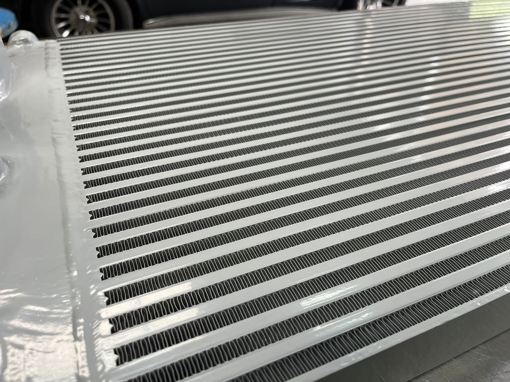 Intercooler de Aluminio Chevrolet/GMC 6.6L Duramax 2001-2005