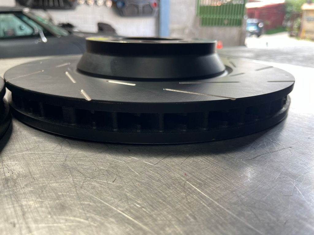 Discos Delanteros Perforados / Ventilados para Audi Q7 2007-2015.