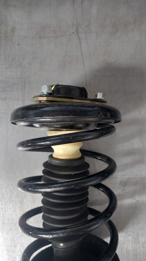Compensador delantero izquierdo para Nissan Infiniti I30 1996-1999