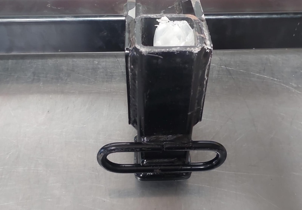 Pegadero para Mercedes-Benz GLC300 2016-2021