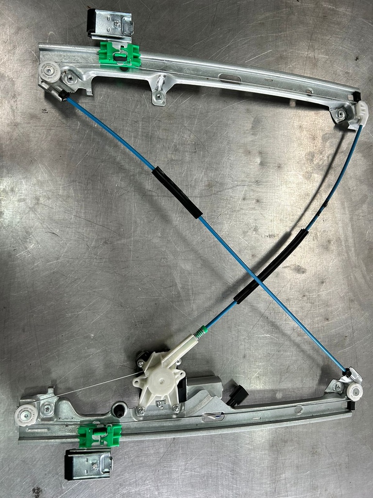 Máquina de ventana delantera izquierda para Chevrolet Avalanche 2002 al 2006 Silverado 1999 al 2006 Tahoe Suburban 2000 al 2006 GMC Sierra 1999 al 2006 Yukon 2000 al 2006
