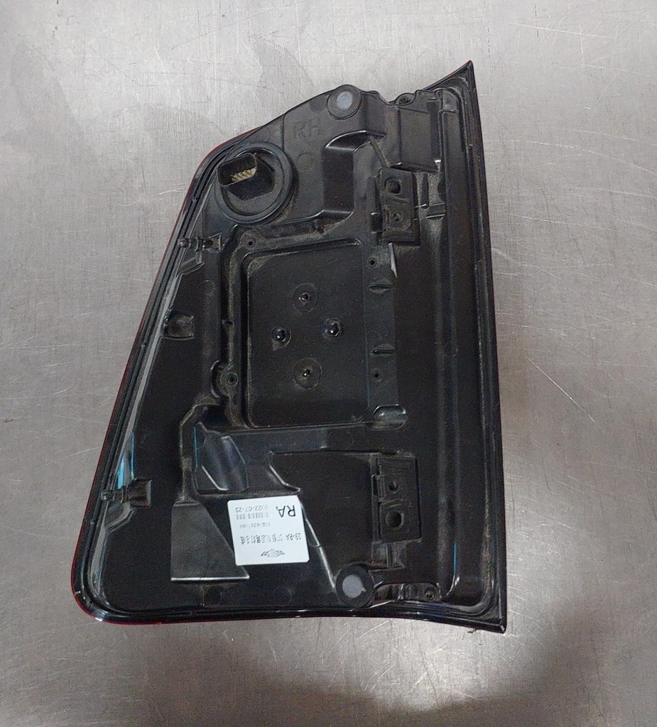 Luz trasera derecha para Dodge RAM 1500 2019-2022