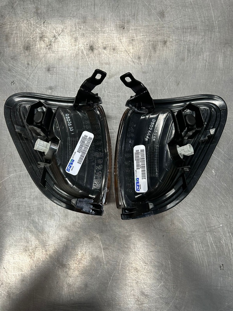 Luces laterales para Toyota Tacoma 2001 al 2004