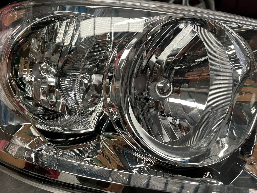 Luces Delanteras Cromadas Dodge Ram 1500 2006-2008 / Ram 2500 / 3500 2006-2009